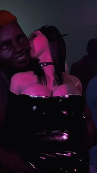 Verleidelijke pixelatie: godin wacht - 3D-animatie Hentai