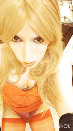 Tammy sissy slave: Tammycross Sissy crossdresser masturbuje
