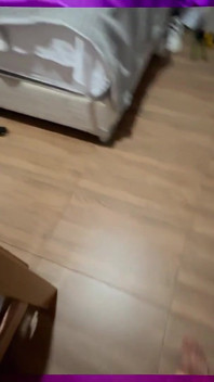 Ich finde meine stiefschwester masturbiert und sie lässt mich sie ficken, damit sie es niemandem erzählt
