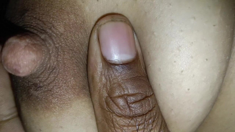 Labli: Raat Me Bhabhi Ka Doodh Nikala....Milky Bhabhi