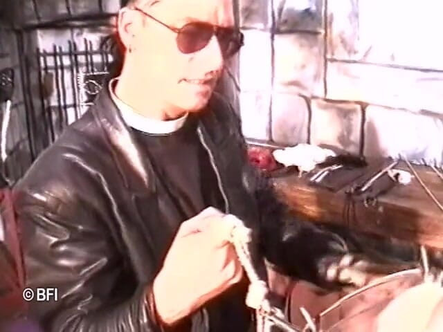 House of lords and mistresses in the spanking zone: Замок страждань 4