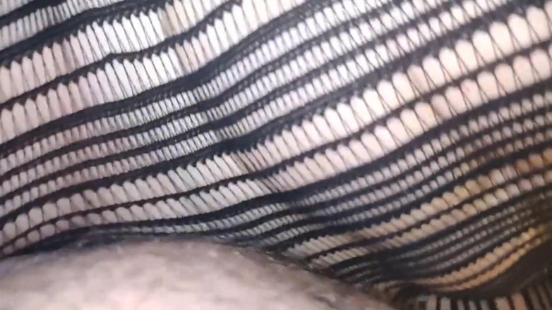 Nylon MILFS: Tante semok muncrat pakai stoking nilon