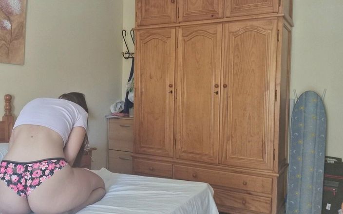 Holycandy: Sexy caliente rubia latina en la cam