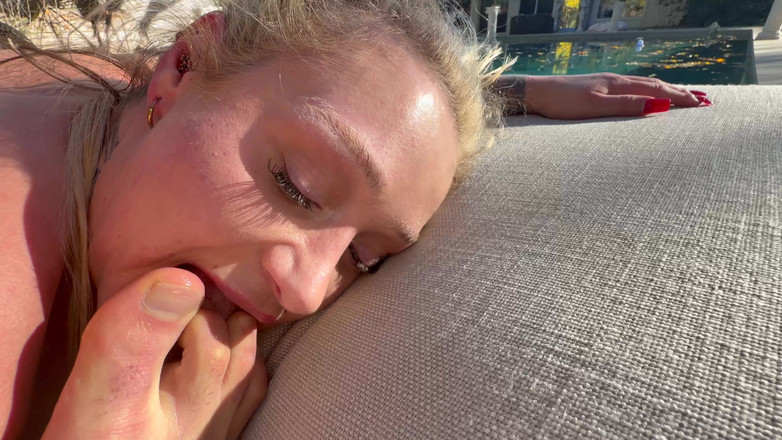 Alfiecinematic: Sophia mayy si cewek hot lagi asik pov