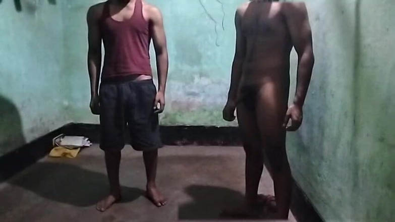 Desi Tits: Storia indiana gay hindi parte 1