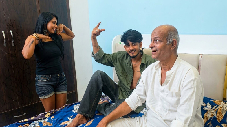Sex_hub_: Ayah tiri desi India Asia cucu menjilat tegar video bertiga