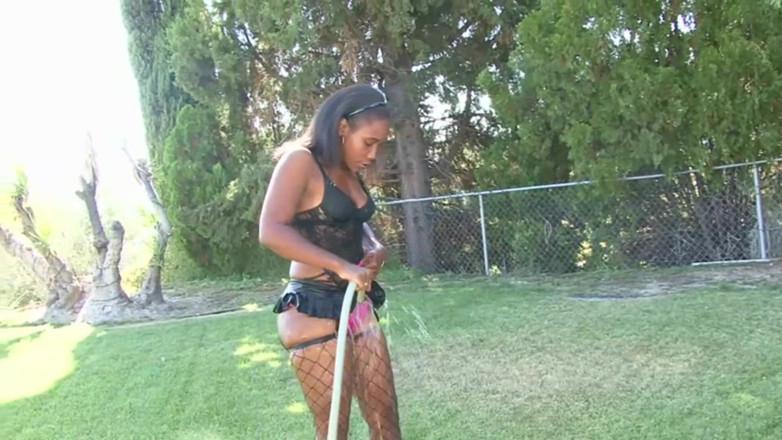 Black Passion: สาวผิวดำตูดใหญ่หีฟิตโดนควยดำยัดหีแรงๆ