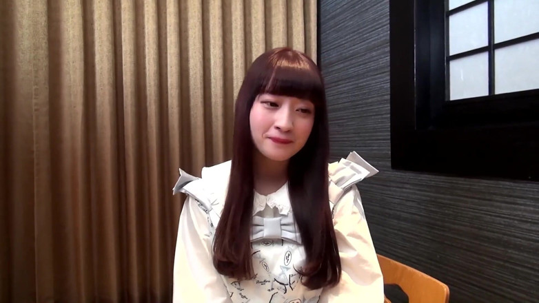 Asians in love: Gadis cantik banget