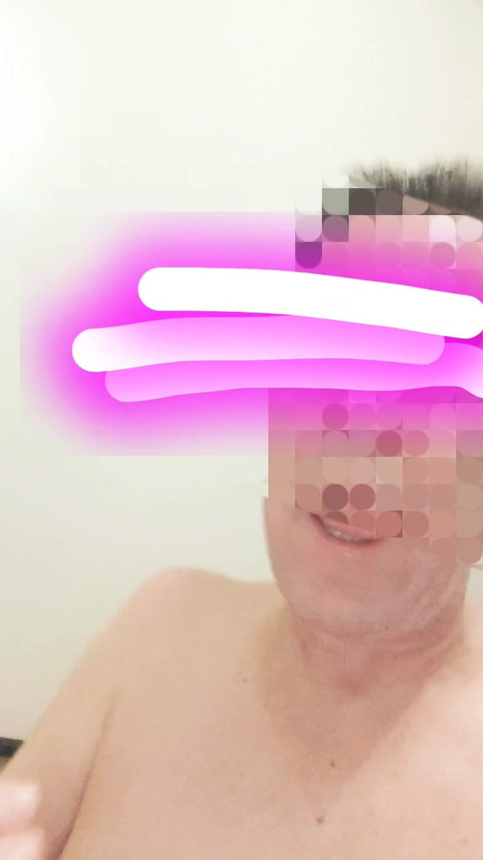Ladyboy Karl: Creampie lízání mrdky
