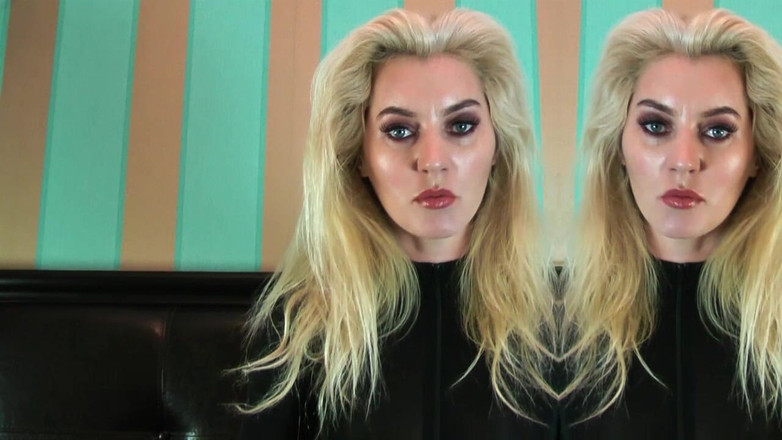 Goddess Celine: Кошки и латексные перчатки в спандексе