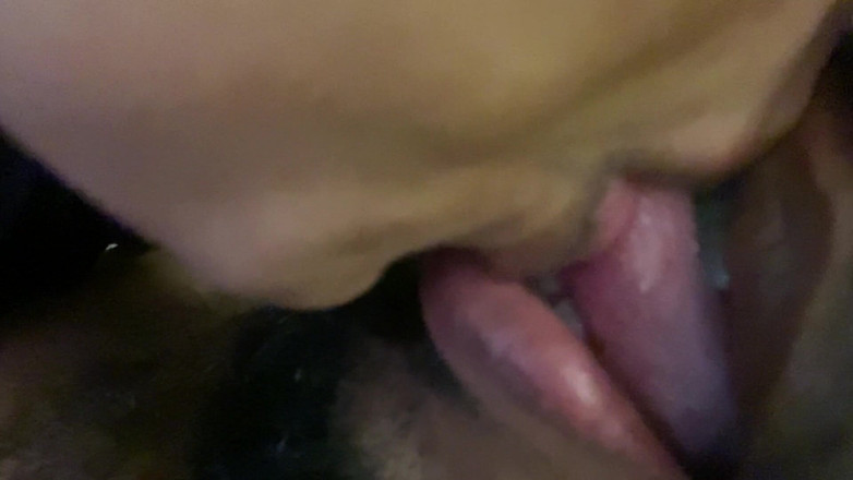 Arabicqueen: Indischer lippenkuss
