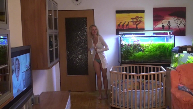 Blondehexe: Anal Fuck with the Neighbor