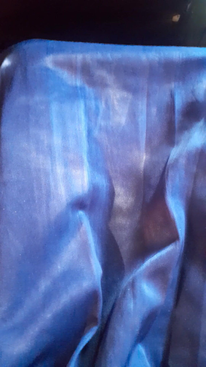 Naomisinka: Crossdresser Masturbating Wearing Shiny Skirt