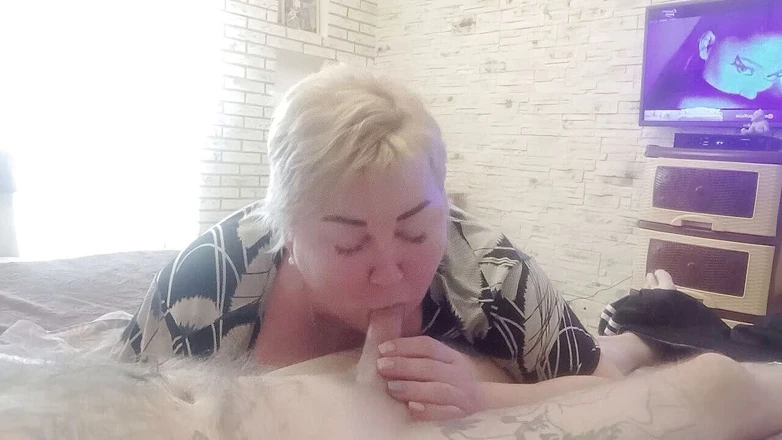 Zona901: Mature BBW I did a blowjob and then sat astride...