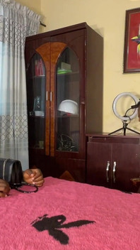 Enfermeira fode paciente em sua casa