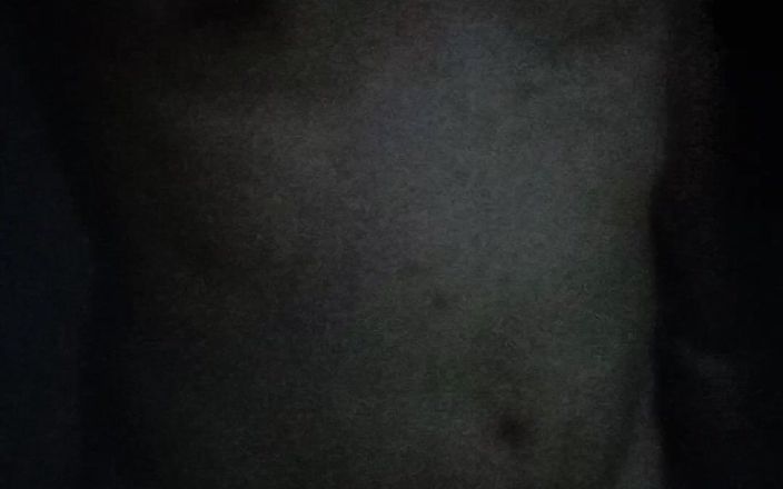 Deepthroat260: Exhibitionist natt utomhus naken pojke promenader