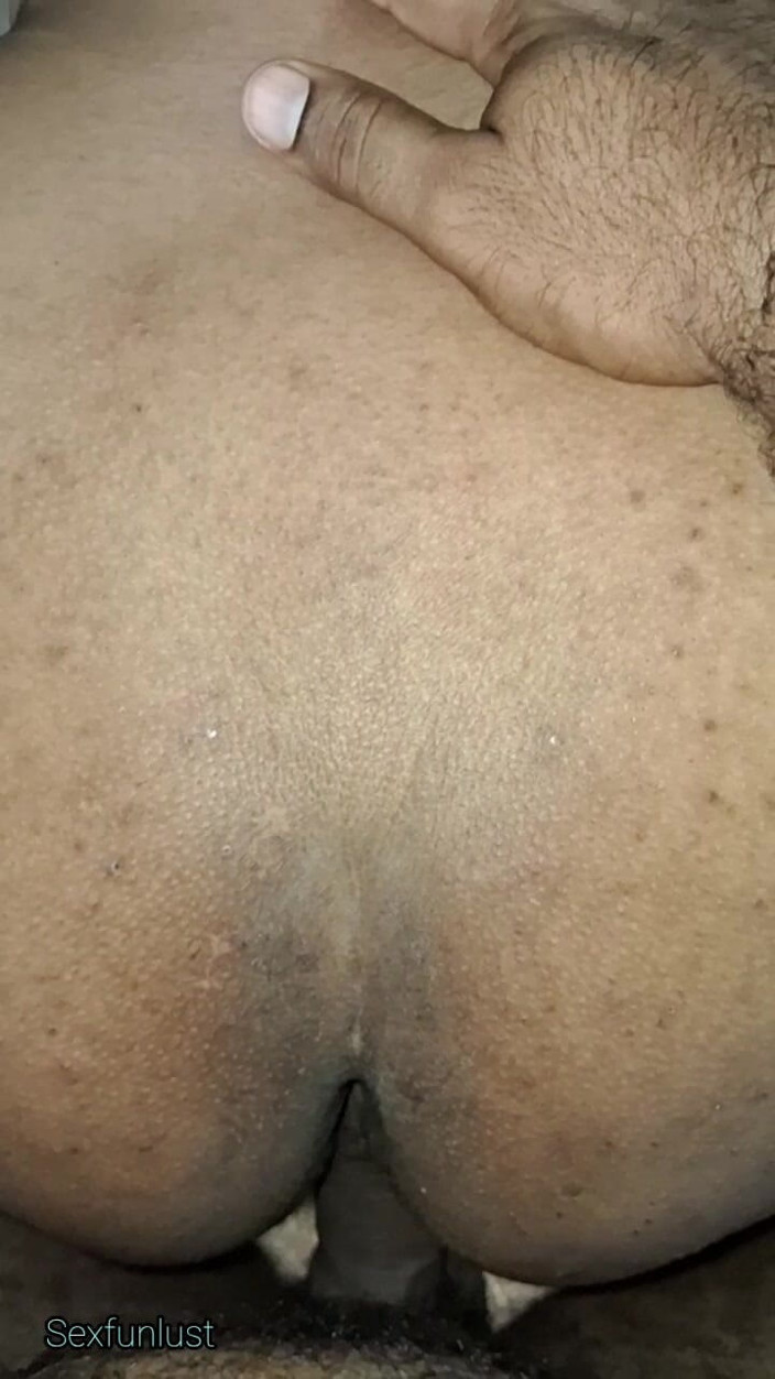 Sexfunlust: Pembantu rumah desi dikongkek