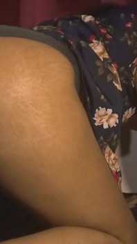 Kouření Sexy Malajské Kotě Naolejované a Ošukané.
