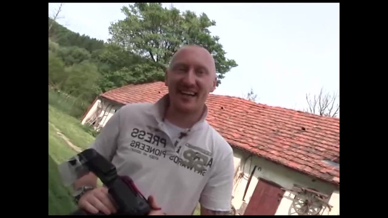 DEUTSCHE AMATEUR: Una Studentessa Ninfomane