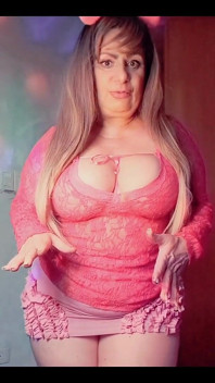 She Is Indeed a Great Wife for Her Male