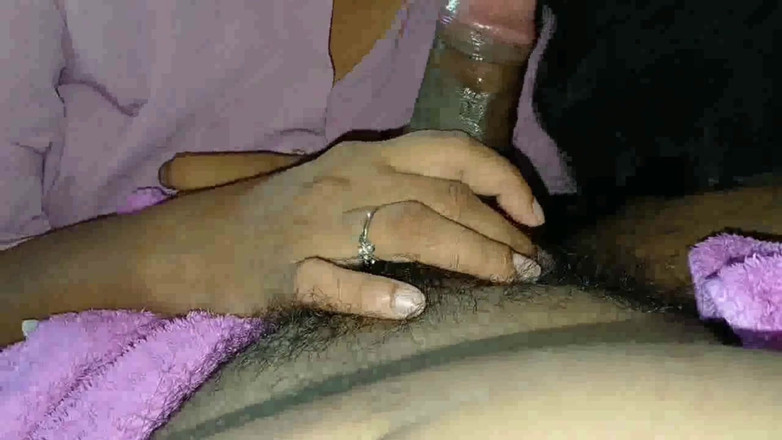 Desisexqueen: Indiana vizinha em boquete quente pela primeira vez