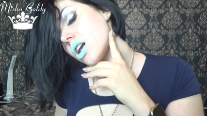Goddess Misha Goldy: Il mio affascinante rossetto blu