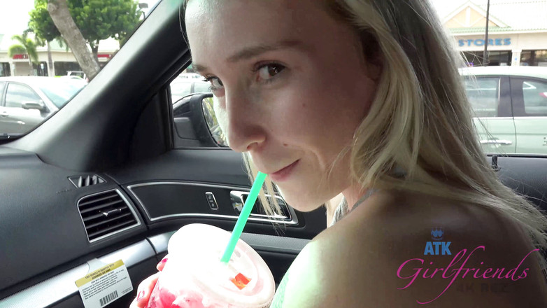 ATK Girlfriends: Peyton Coast在夏威夷的虚拟假期 第1部分