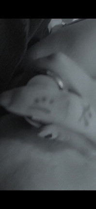 Cewek seksi dengan lingerie seksi muncrat ekstrem banget