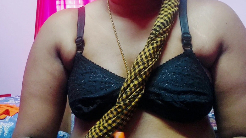 Desi Mohini: Video seks panas bhabhi kampung desi