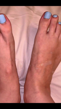 Feet in Cum