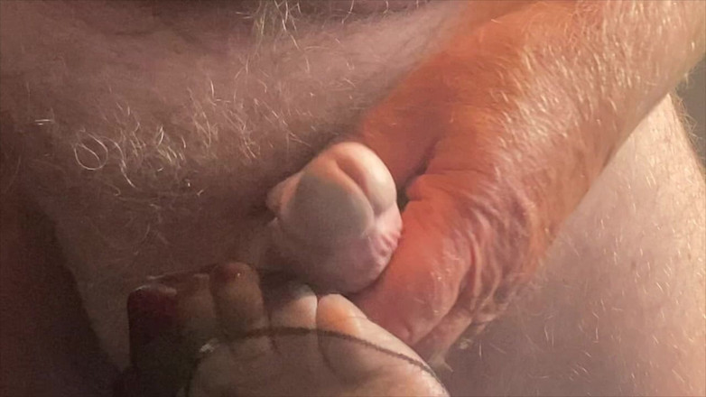 Mr MF: Frau reife füße bekommt spezielle sahne auf ihre ff-nylons
