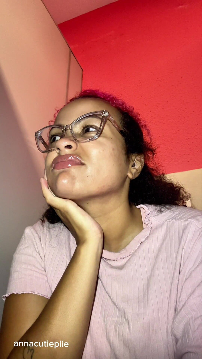 Cutiepiie Chubby: Public Bathroom Gassy Girl Tries to Hold It but Farts...