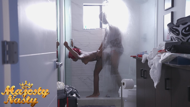 The Majesty Nasty: Shower Time