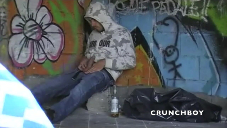 Crunch Boy: Сексуальний гетеросексуал трахає твінка на відкритому повітрі