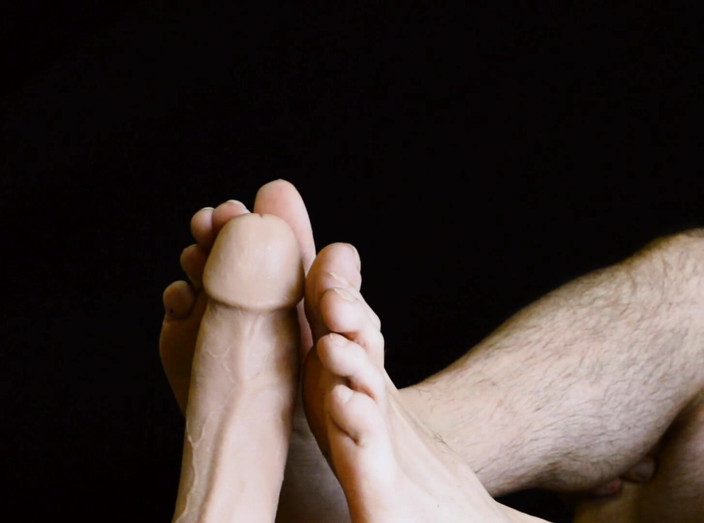 Cam Crest: Footjob panas dengan cakap kotor