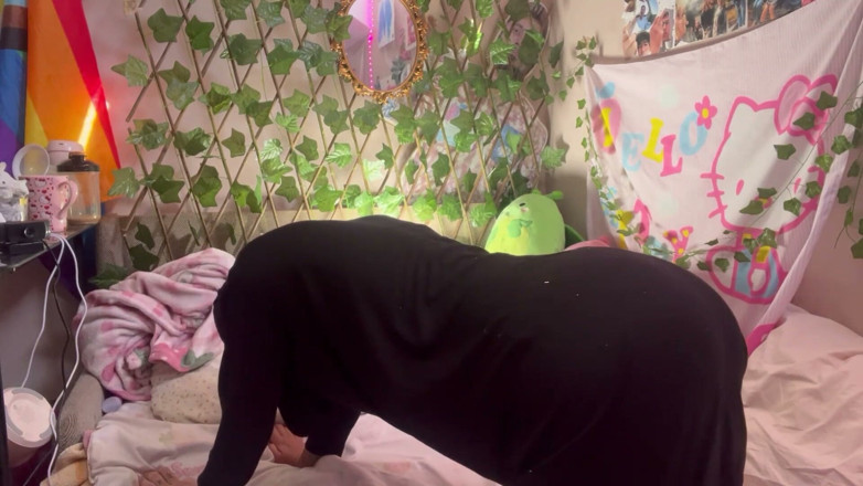 lanalovacutie: Yoga-in-hijab-for-you