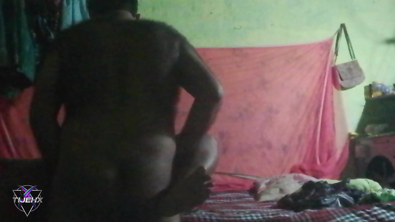 TijehX: Красива дезі пухка бхабхі відтрахана і насолоджується деваром