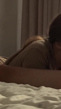 Nádherné Kouření Od Této Roztomilé a Sexy Holky