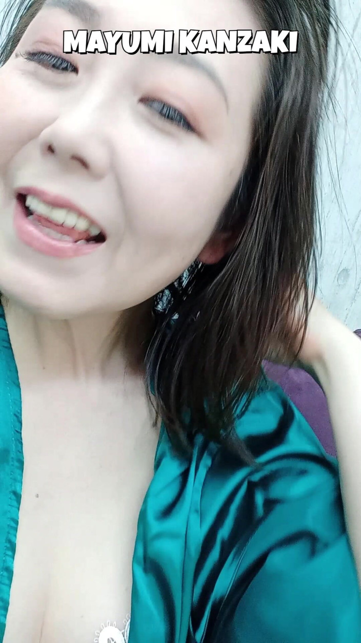 Mayumi Kanzaki: Japanse getrouwde vrouw haar sexy lichaam