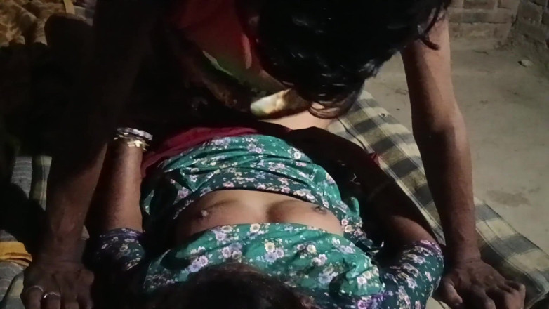 Indian sex2: Madrastra india, sexo en la noche de sexo duro frente...