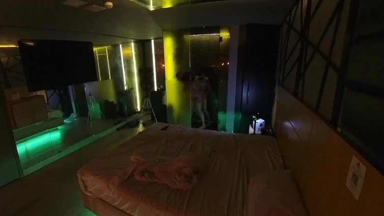 Gorgeous 18 Year Old Creampied