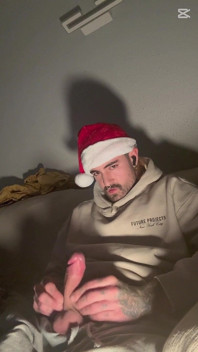 Babbo natale è tornata e ha il tuo regalo christimas proprio tra le sue gambe