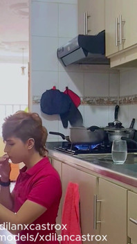 Hétero Transa Com O Cu Gay Do Meio-irmão Sem Ser Descoberto