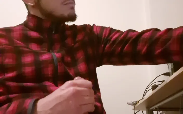 Fitguywithbigdick: What a Stiff and Hard Dick