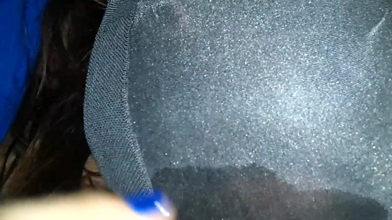 Nylon Xtreme: Gümüş naylon külotlu çorap maskeli oral seks