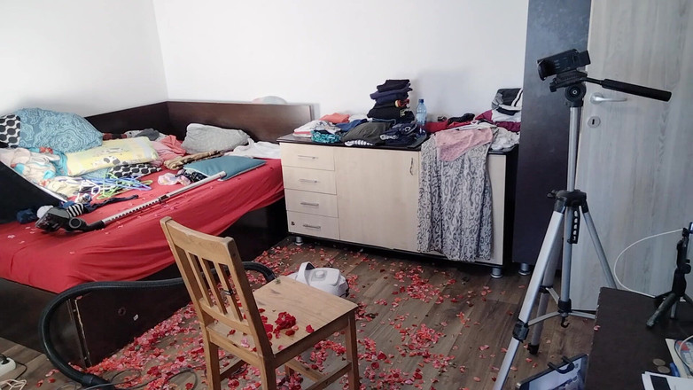 Amateur_MS: Istri amatir lagi asik bersenang-senang sama roses. Ibu-ibu bahenol lagi...