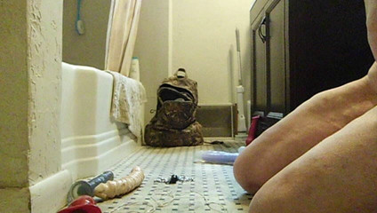 Ridge Runner: Genişleyen göt ve meme uçlarını kıskaçlama