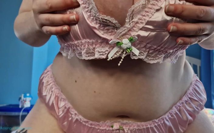 Alice_Mayflower_Scottish: Satin màu hồng ngọt ngào - cô gái solo