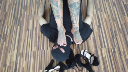 Fetish videos by Alex: Foot slave worships his tattooed ladys feet