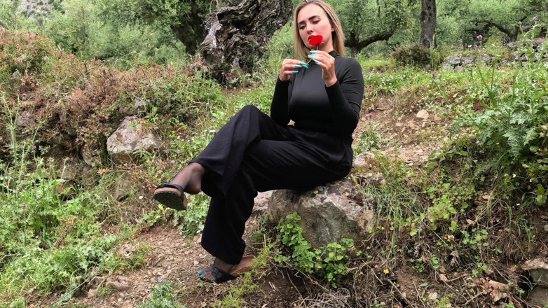 Goddess Lena: Birkenstock &amp; Nylons Outdoor